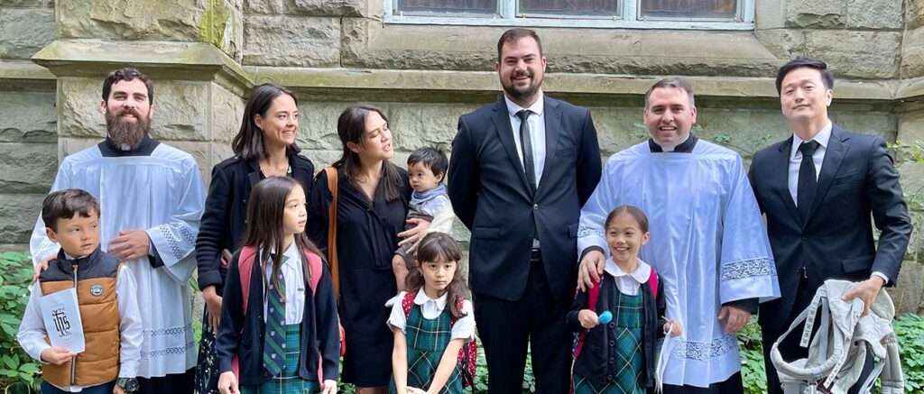 Don Pablo Santa María Watson, sacerdote de Canadá 5 sacerdote canadiense 1