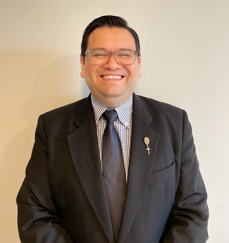 BIDASOA. JESUS EDUARDO FLORES seminarian